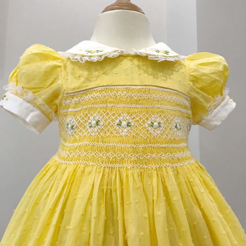 Váy Smock thêu tay họa tiết hoa cho bé gái - Vàng đậm
